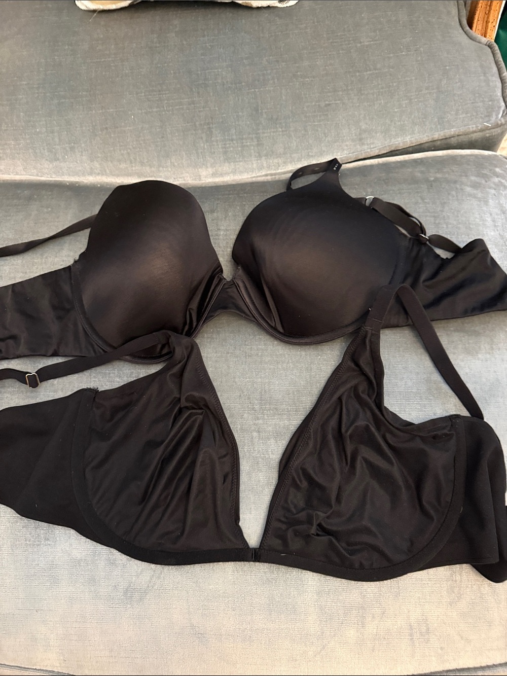 Victoria's Secret Black Padded Underwire and Soft Cup Bra Duo